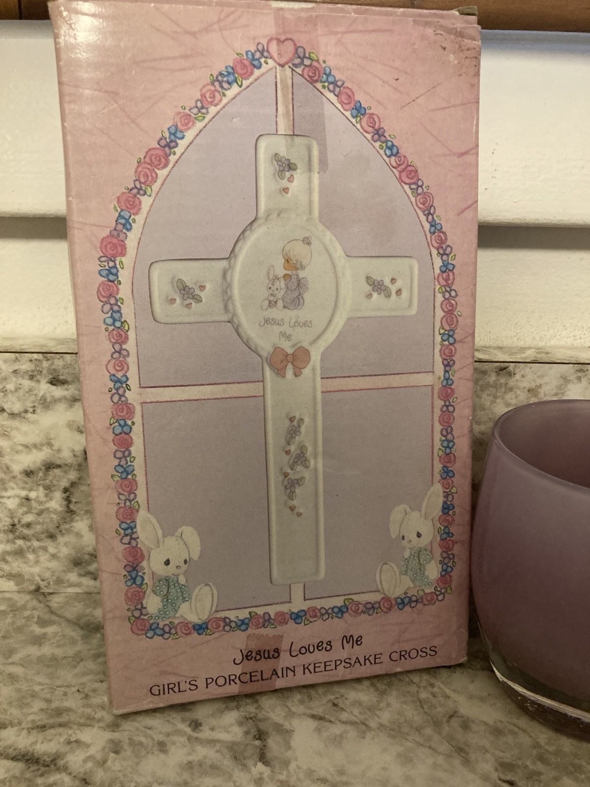Vtg Precious Moments JESUS LOVES ME Girls Porcelain Keepsake Cross 1990 8”