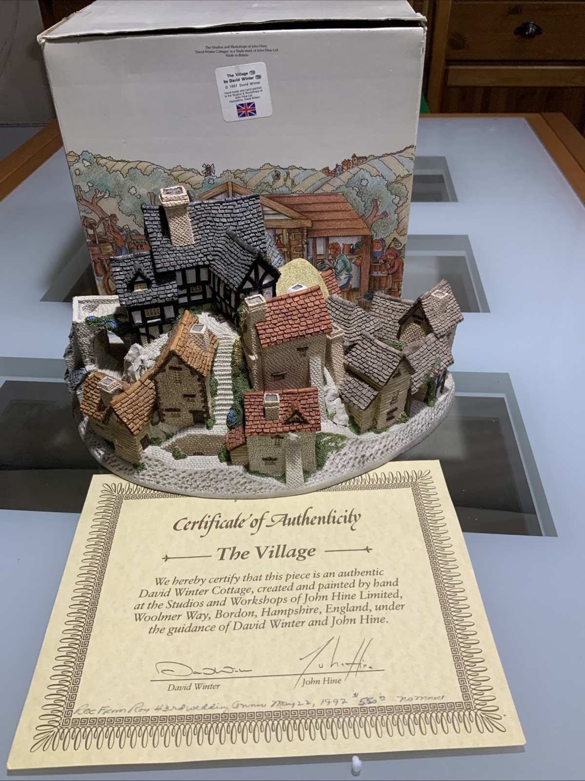 Vtg David Winter Cottages “The Village” England 1981 Retired