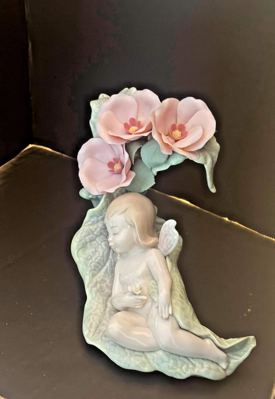Lladro – Beautiful Little Cherub Angel in Original box