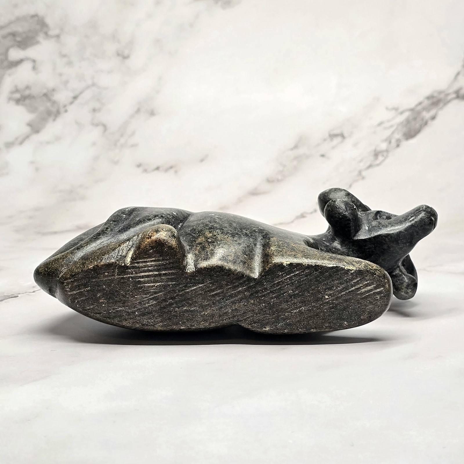 Vintage Inuit Style Hand Carved Dark Grey Soapstone Oxen Figurine 1 lb 5.5″ Long