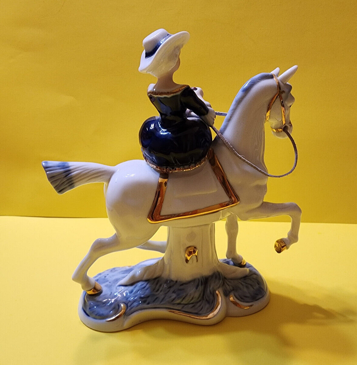 Figure Handmade Rococo Collection.Museum Quality.Fantastic Condition