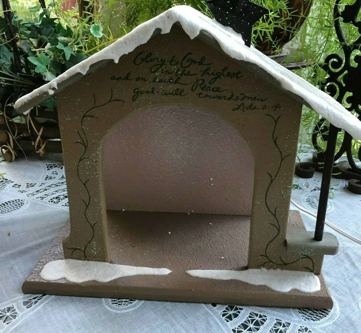 FOUNDATIONS 9 PIECE LIGHTED NATIVITY SET