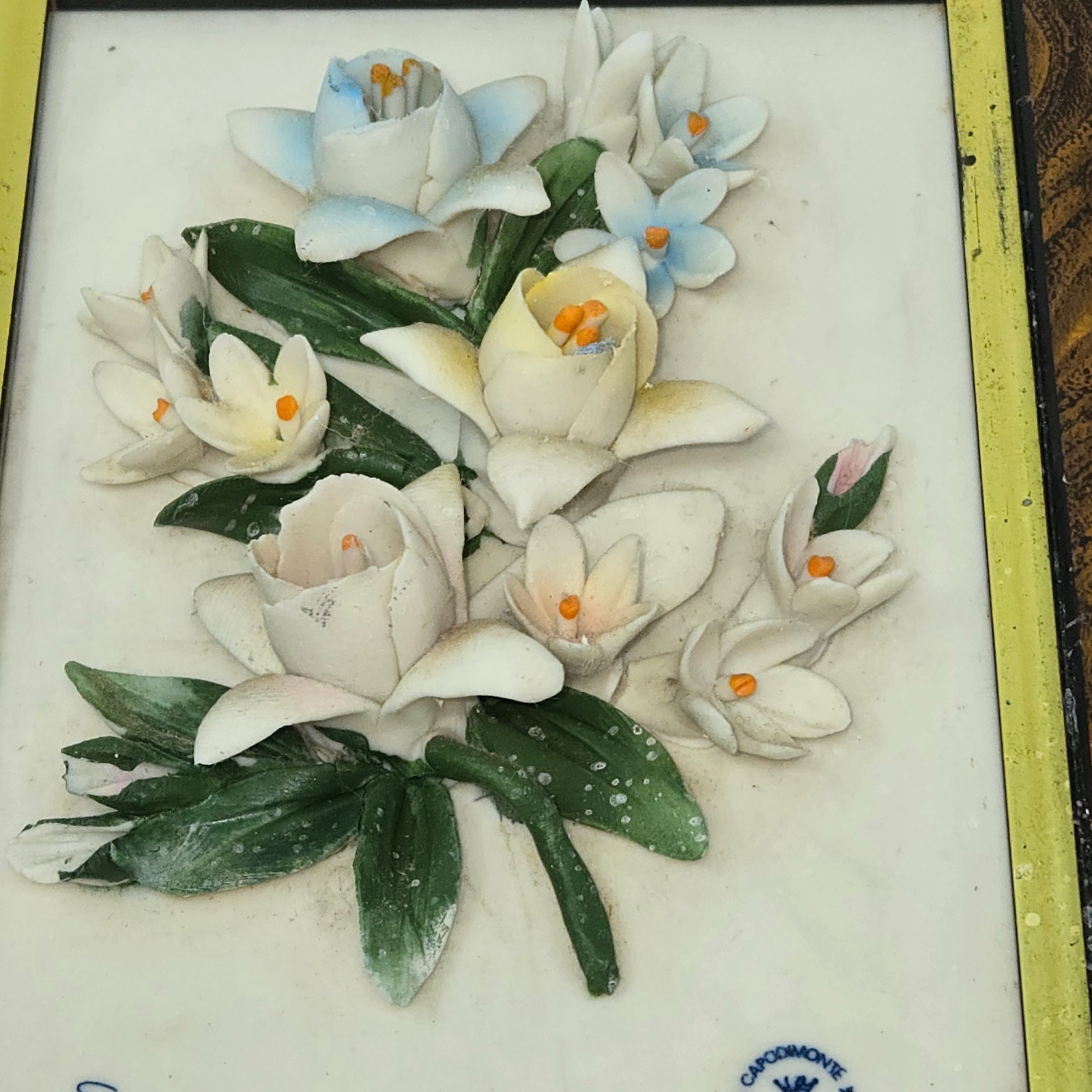 VINTAGE CAPADIMONTE ITALIAN 3D PORCELAIN FLORAL PLAQUE BY CARLO SAVASTANO FRAMED