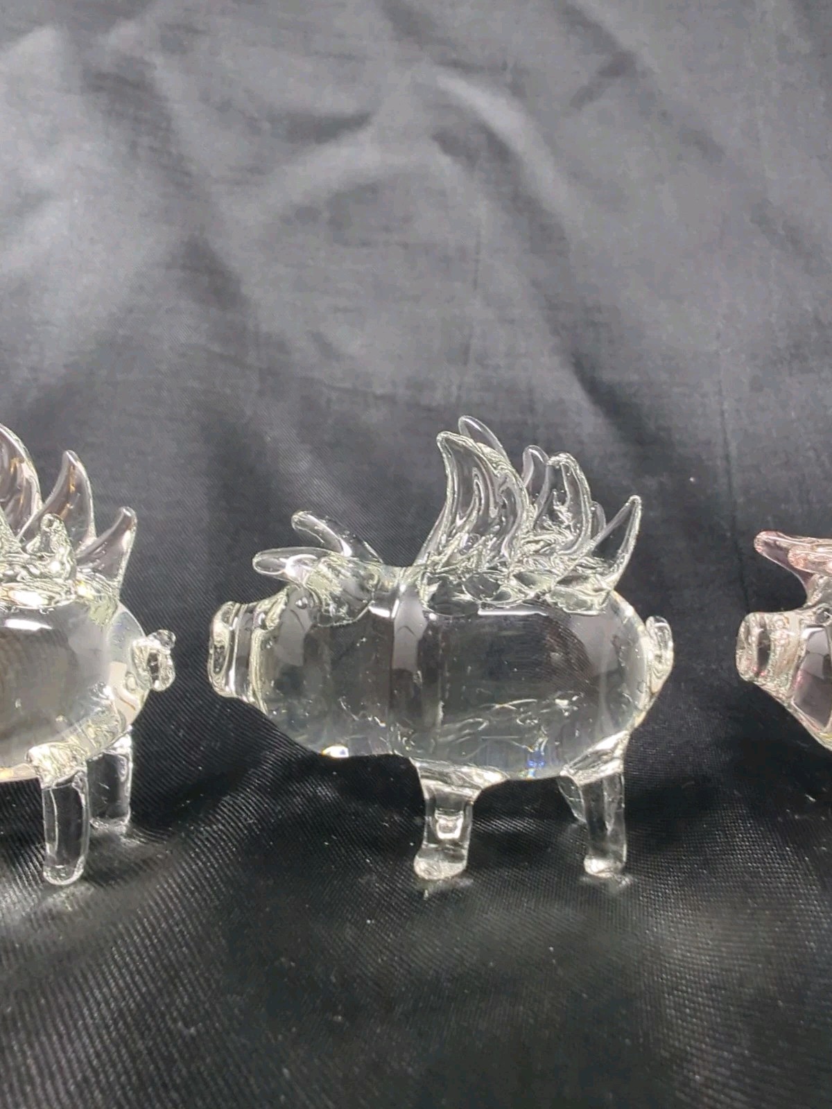 4 Clear Glass Flying Pig Figurines Frosted + Red Glass Figure Pigs Hog Wings New
