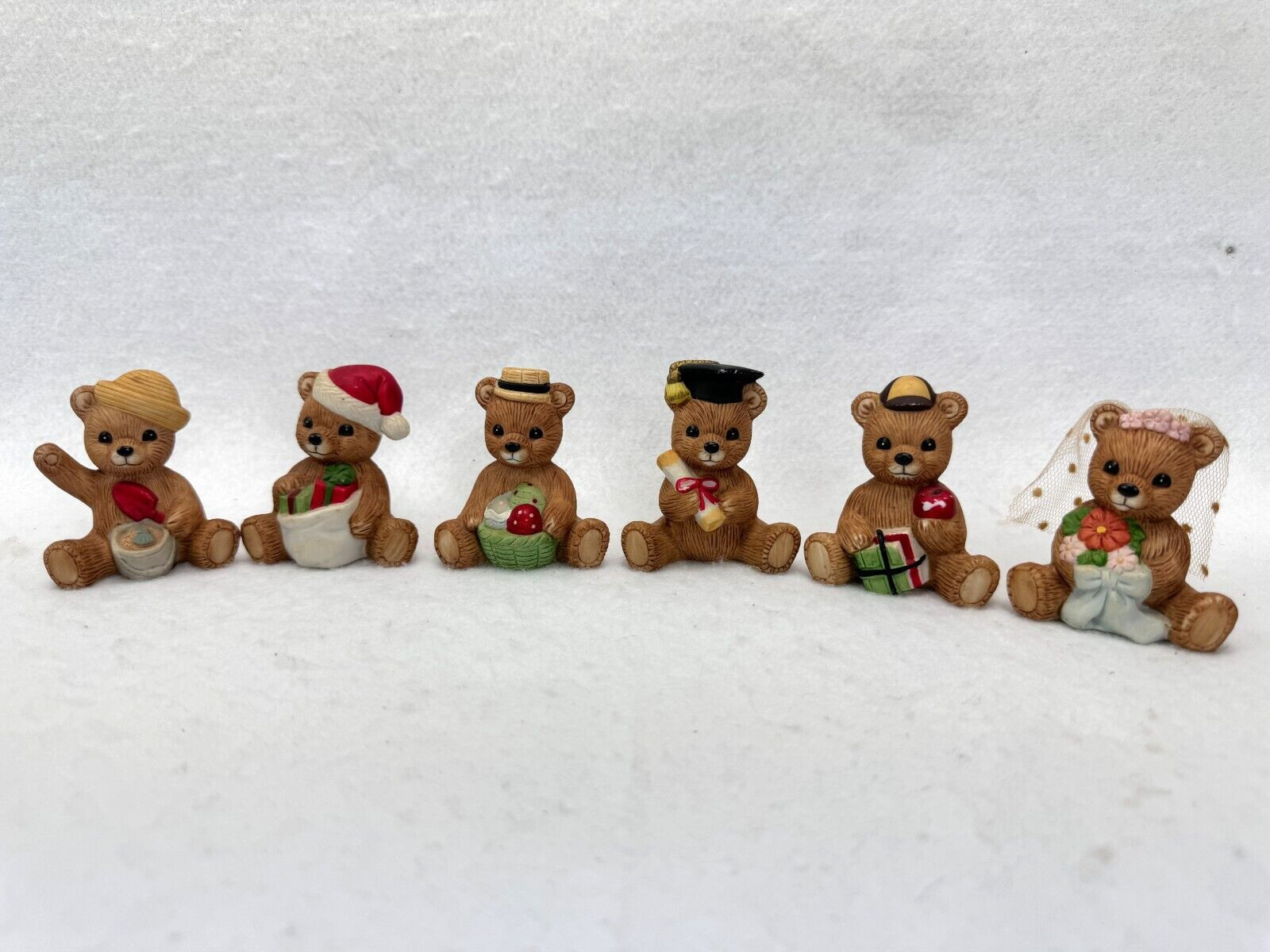 Vintage Homco Bear of the Month #1413 Porcelain Figurines 2 1/4″ Lot of 6