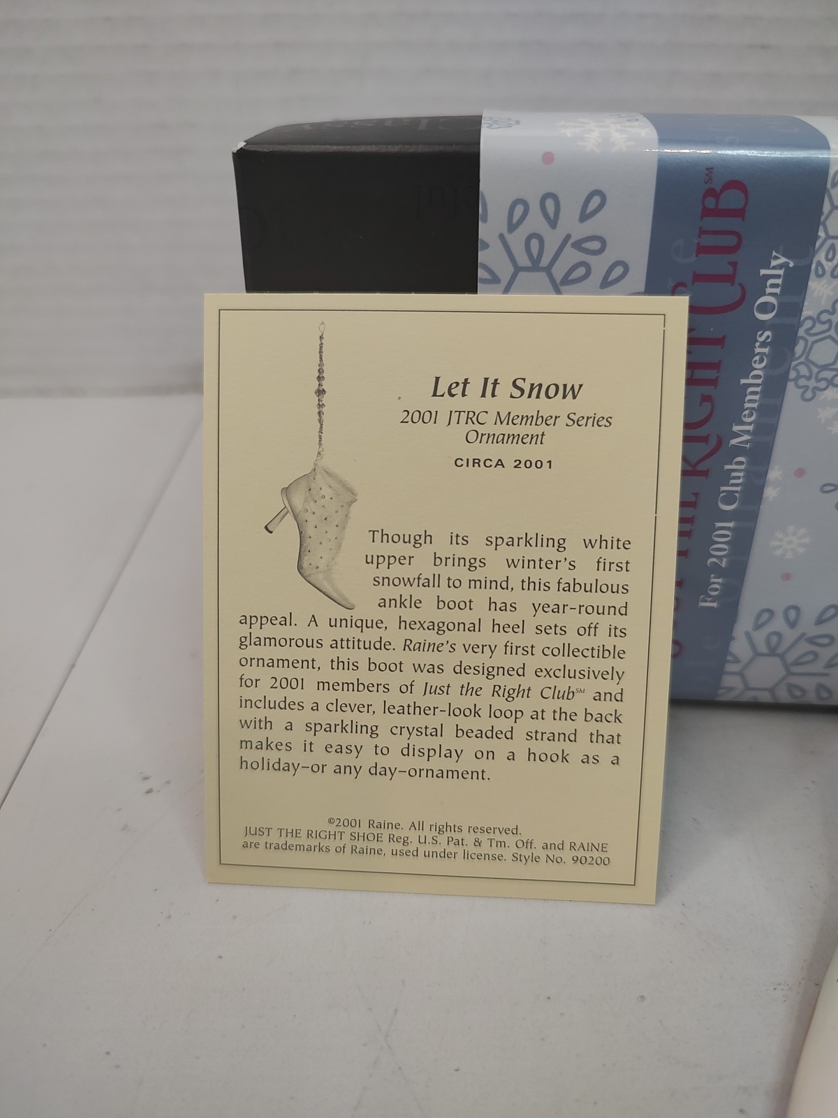 Just the Right Shoe Collection by Raine 2001 Let It Snow Item 90200 Members Only