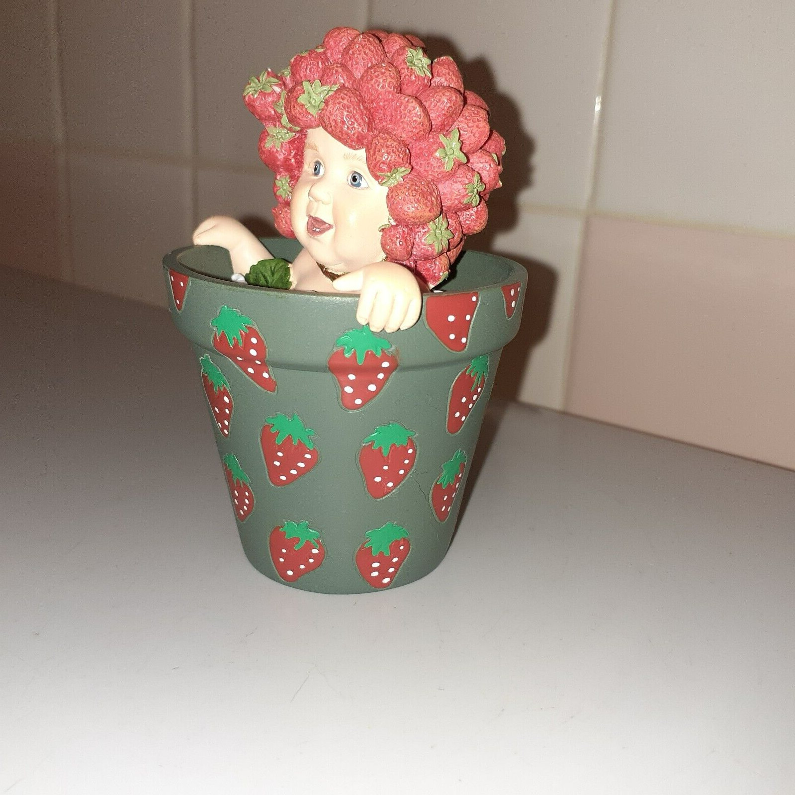 Enesco Anne Geddes 1998 Figurine BABIES ARE LIFE’S GREATEST REWARD 3.7″ tall