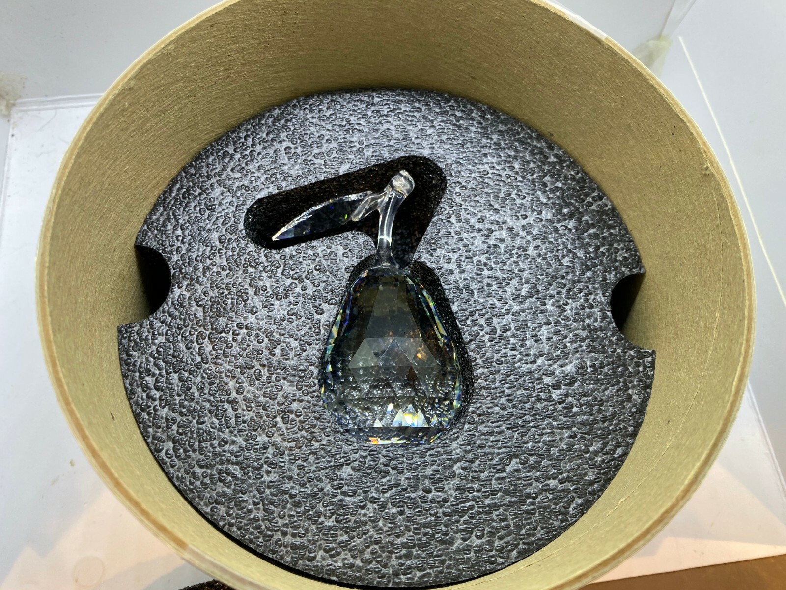 Swarovski Crystal Sparkling Fruit Pear Figurine 7476 NR 000 002 W/Box – Retired