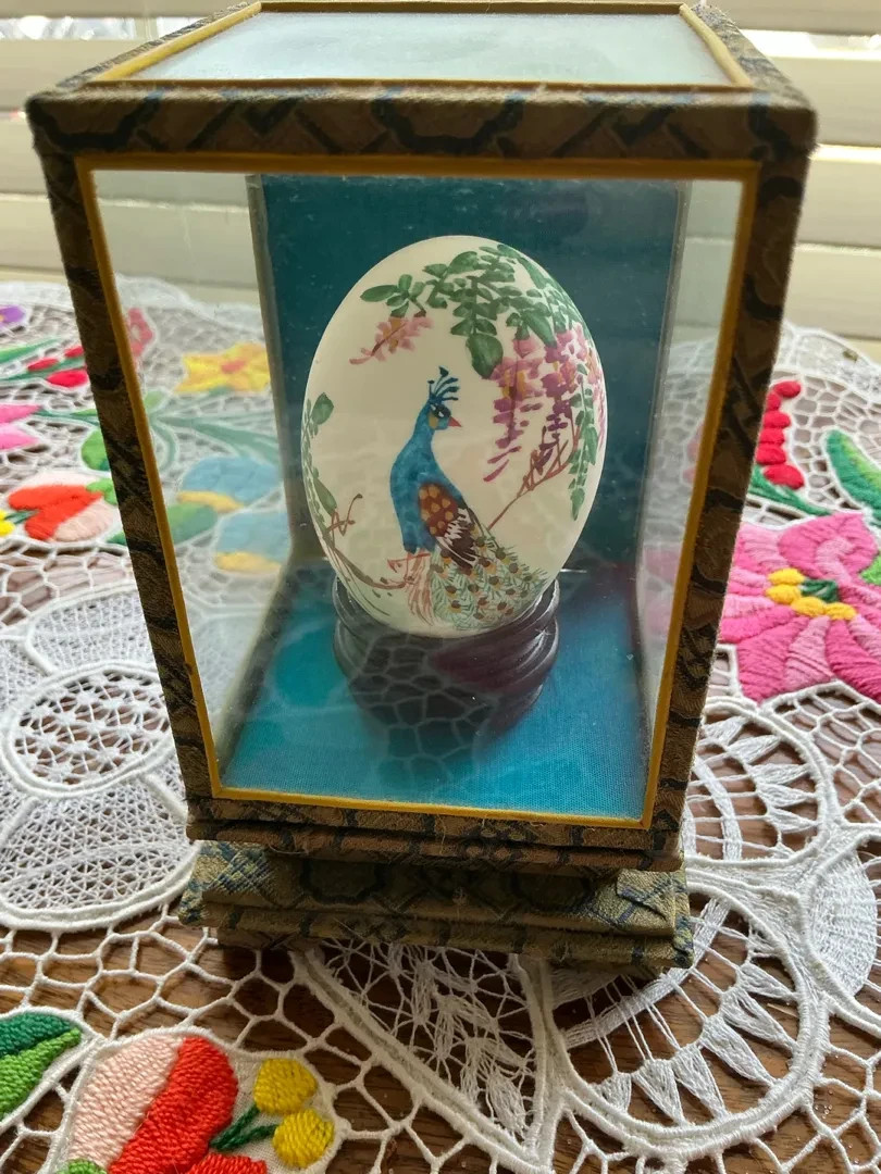 Vintage Hand Painted Egg – Peacock – Birds and Flowers With Display Case