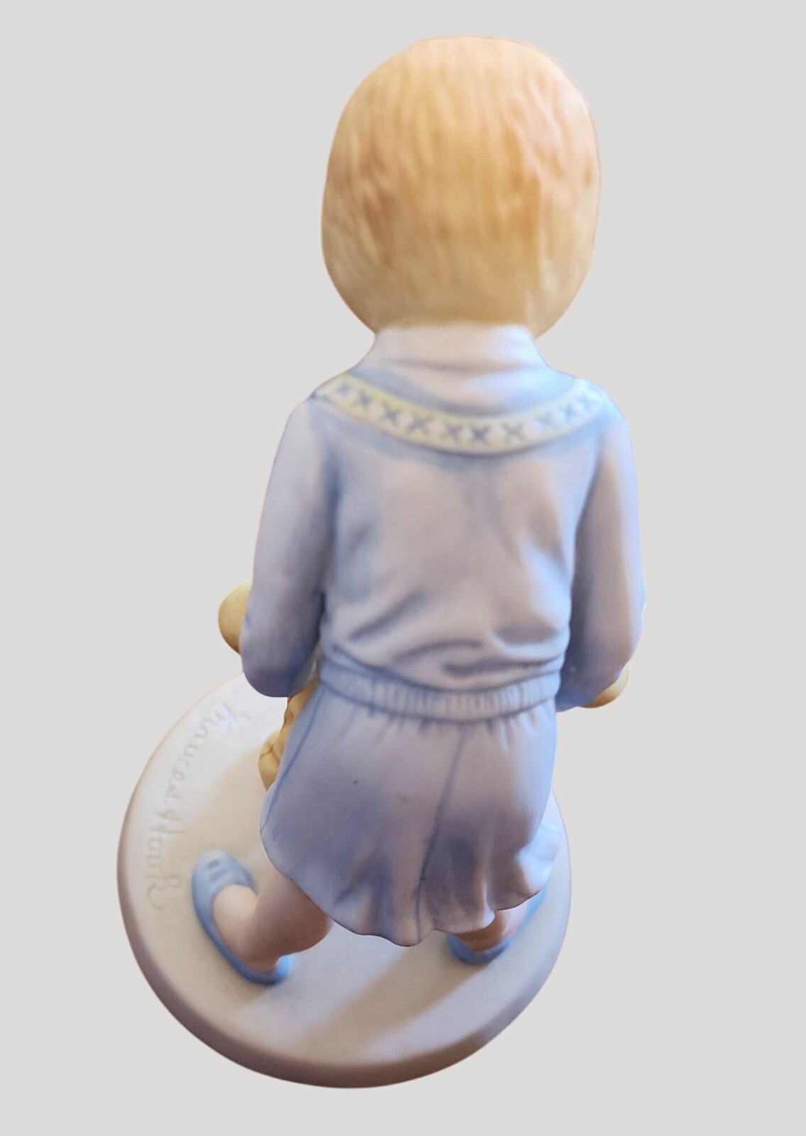 1980 Helping Hands A Childs World Frances Hook Bisque Figurine 7″ Tall By Roman