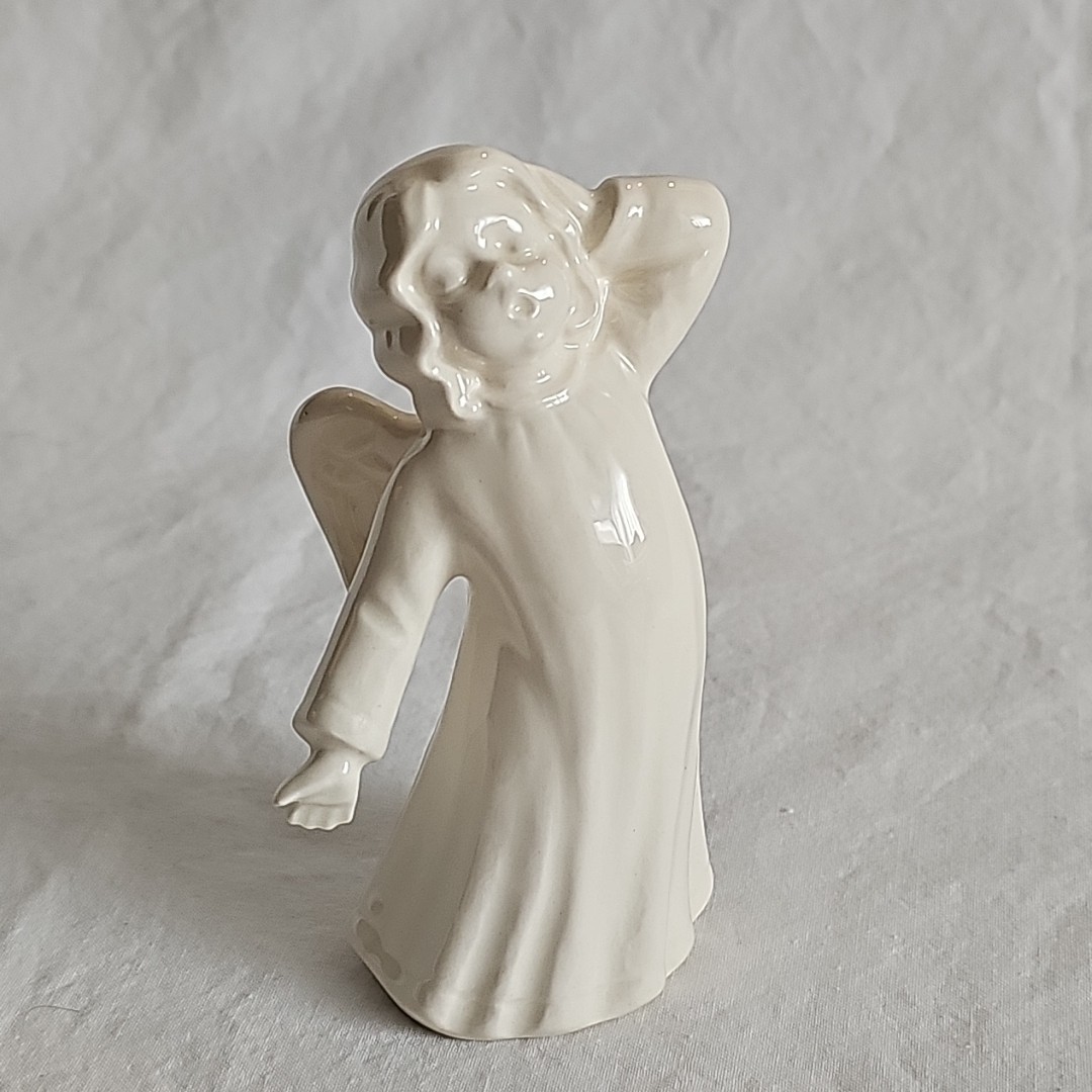 Vintage 4 Inch Goebel Singing Angel White Glossy Porcelain Figurine West Germany