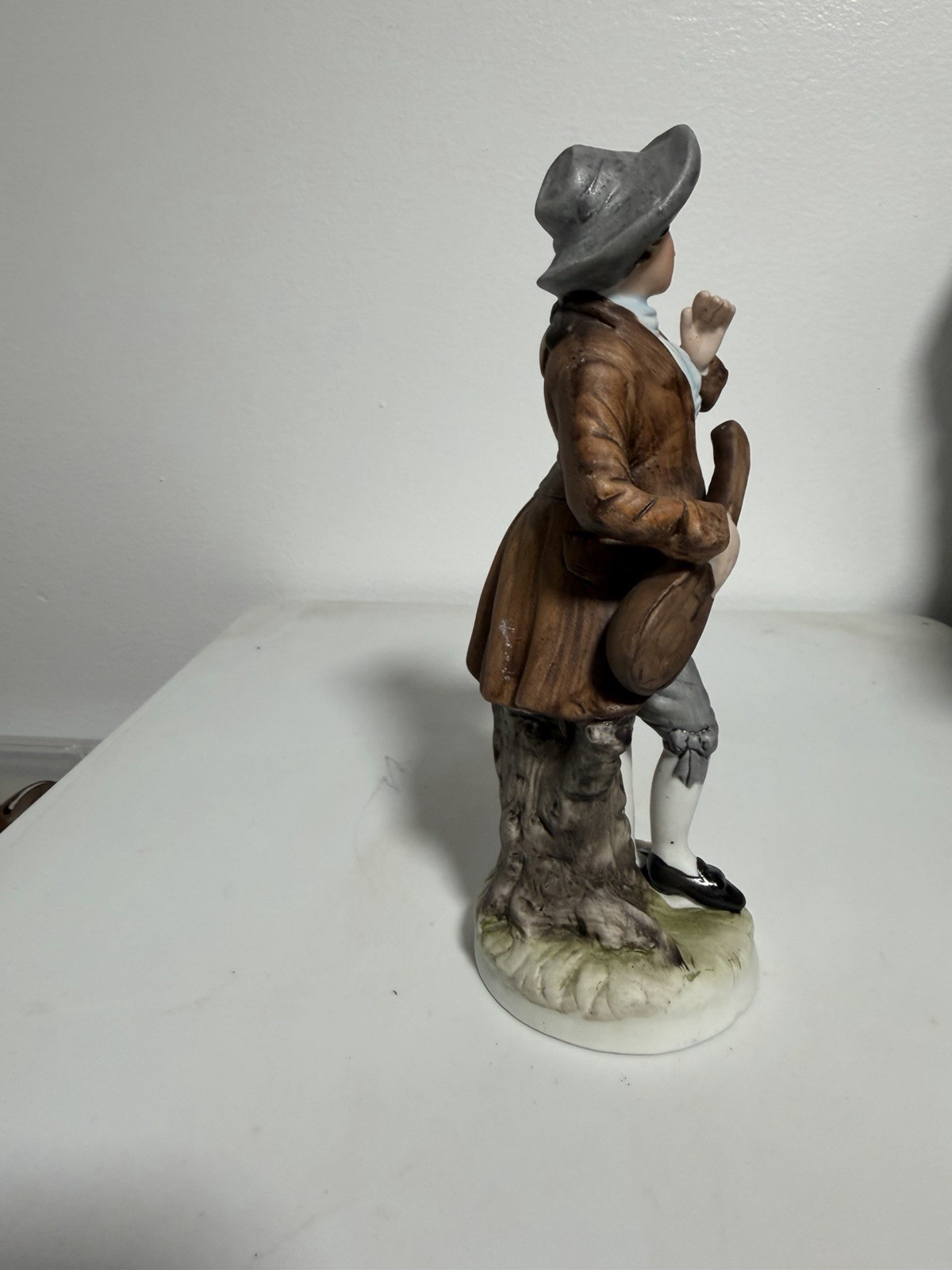 Vintage Porcelain Figurine Of Colonial Man In Detailed Attire