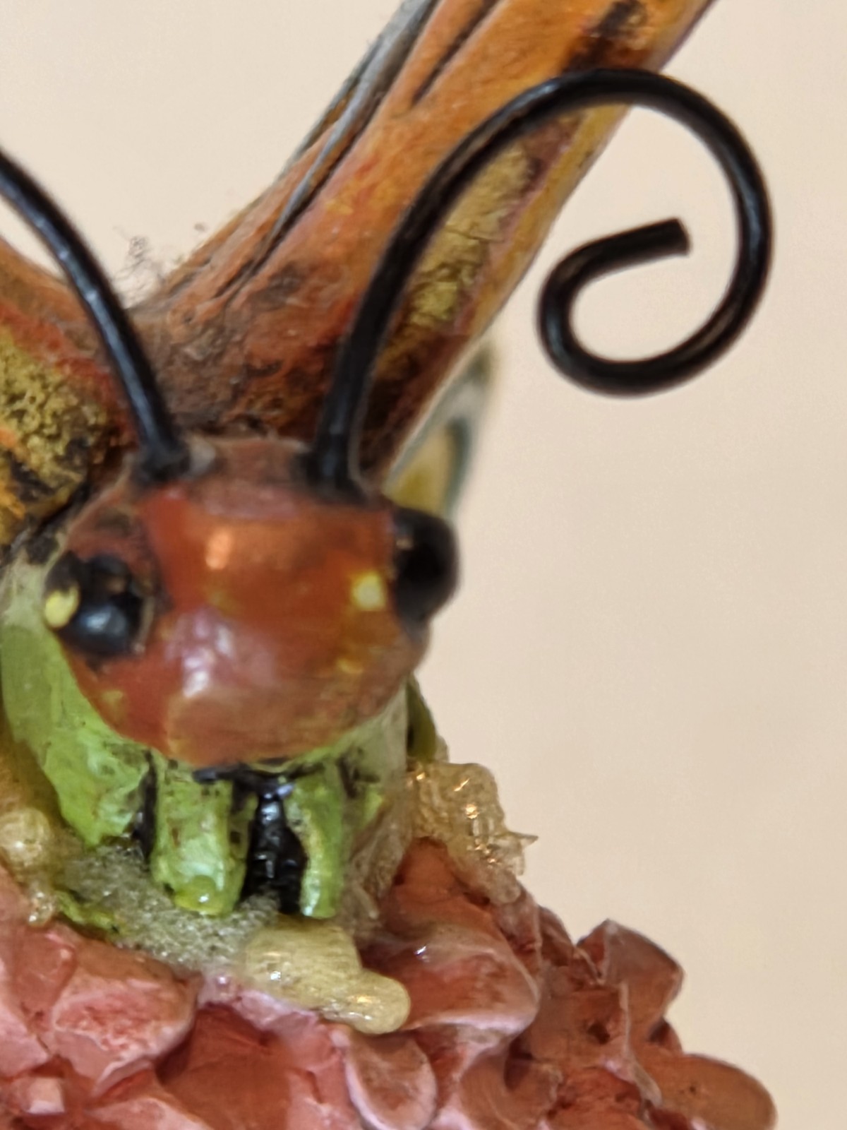 Jim Shore”Butterfly Kisses” Figurine Heartwood Creek Enesco, 2013 Stone Resin