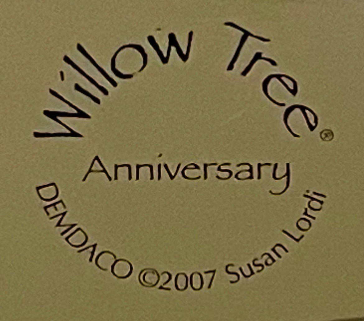 Willow Tree Anniversary Figurine “Couple Embrace” by, Susan Lordi 2007