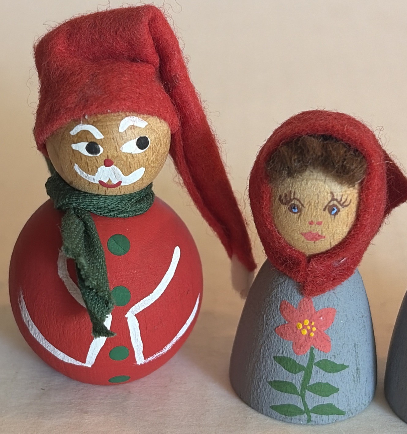 4 SWEDISH Vintage WOODEN DOLL Figurines Scandinavian Folk Art Sweden Figures