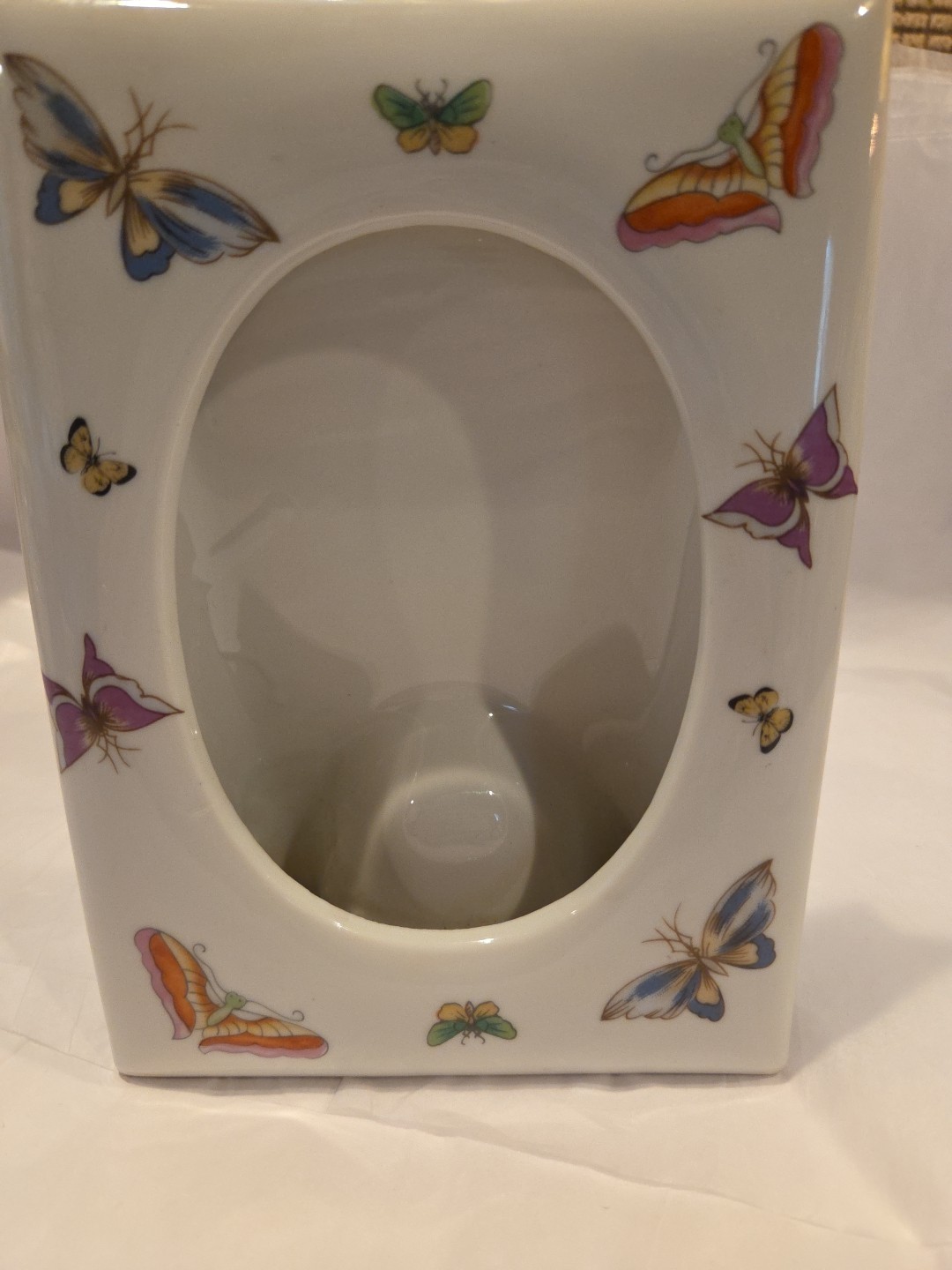 Vintage Andrea By Sadek Porcelain Photo Frame w/ Butterflies #9616 JAPAN 5”x7”
