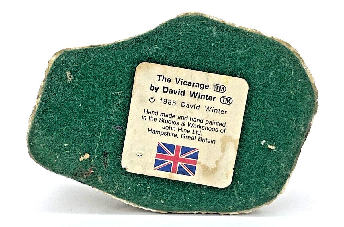 David Winter Cottages “The Vicarage” 1985 Retired 1995 Miniature Great Britain