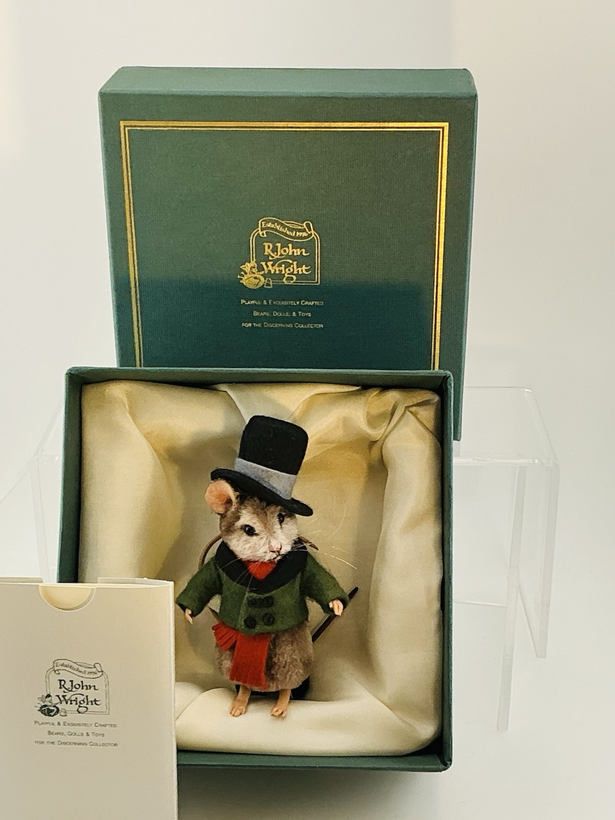 R. John Wright Limited Edition 3/100 “Fritz” 4.5” Winter Mouse With Box