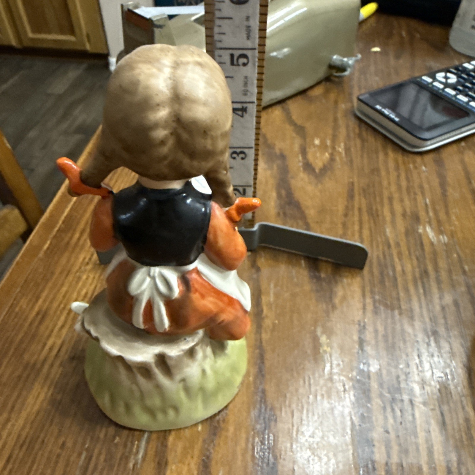 Erich Stauffer figurine “Young folk” 6” 8515