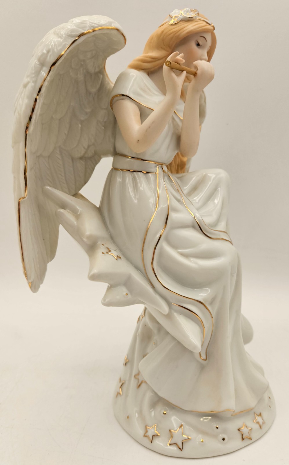 Angel Playing Flute Porcelain Wind Up Music Box Figurine Stars Gold Trim 9″