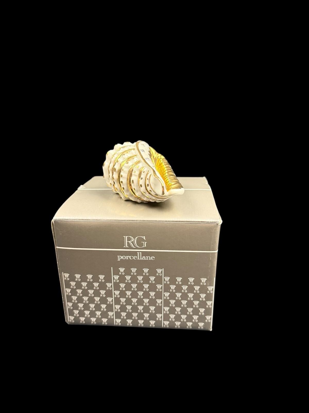 RG Porcellane Capodimonte Limoges Shell Figurine White Gold Tone Swarovski Italy