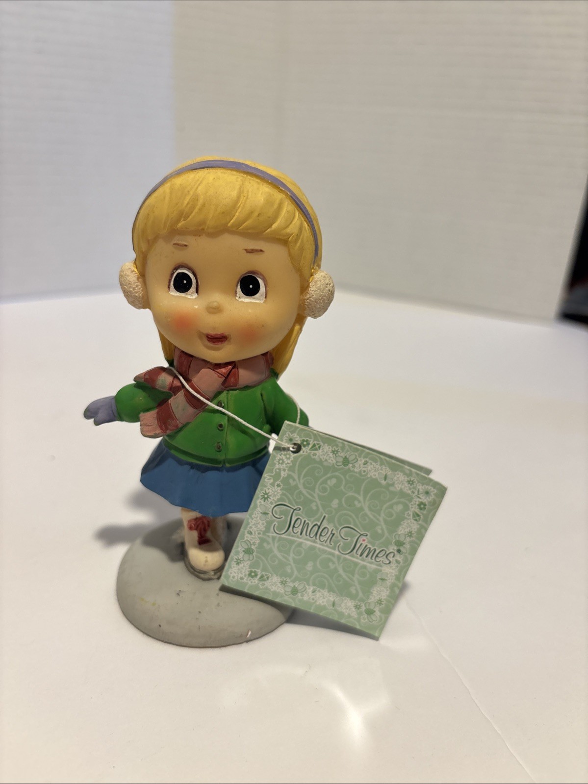 Vintage Tender Times Ice Skater Figurine Made In China 5.5 Inches Tall