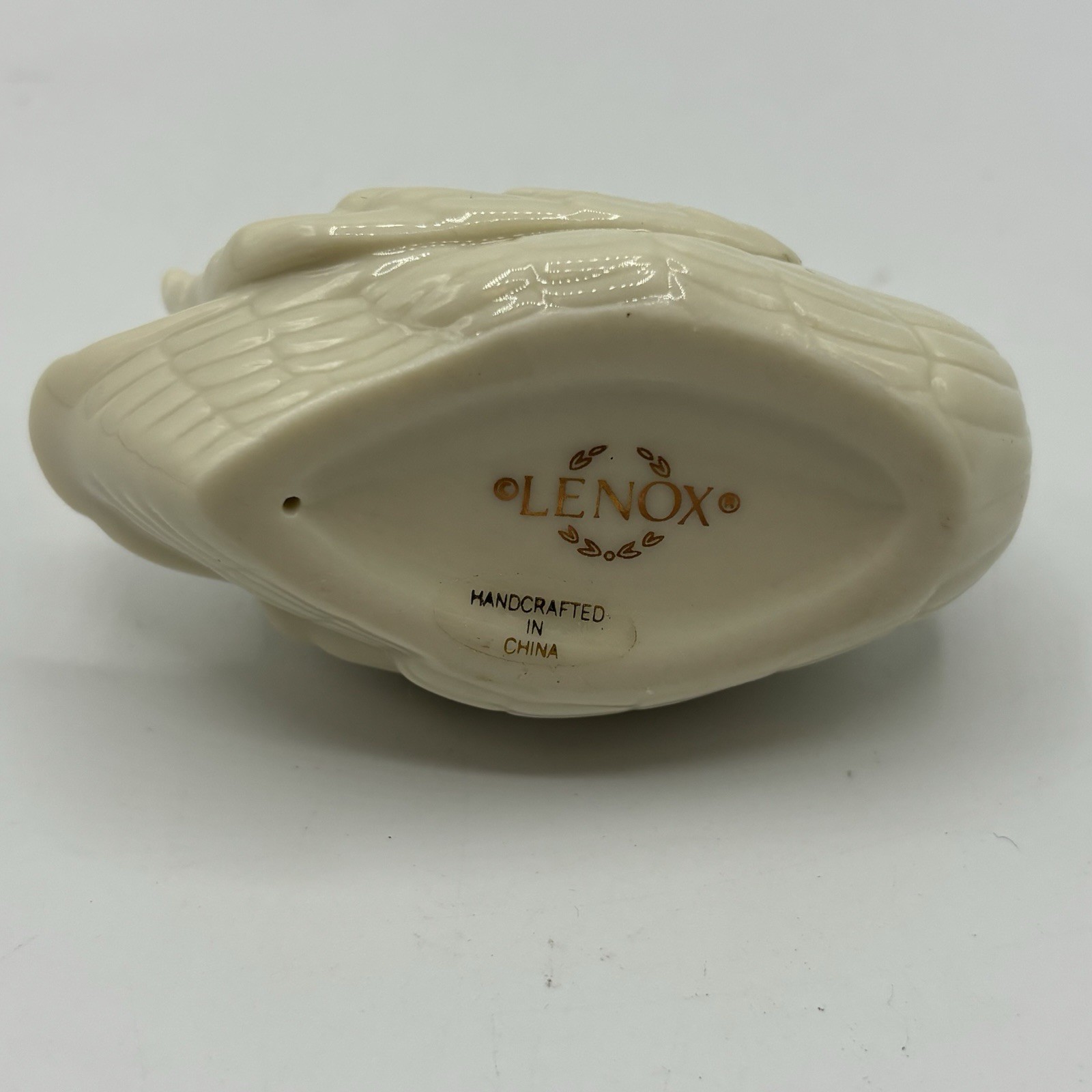VTG Lenox Swan Figurine Ivory Gold Accents Placecard Holder/Cake Topper 3 X 2″