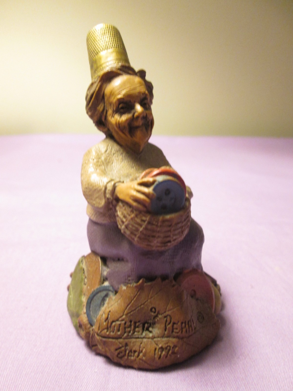 Tom Clark Gnome Bobbin Family Mother Pearl 1993 Cairn Studio #93 Figurine Signed