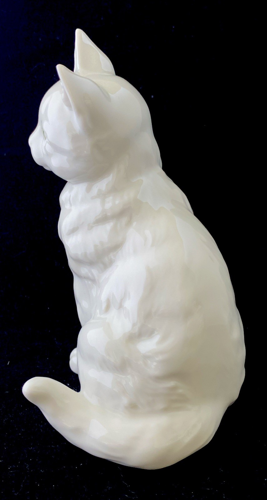 Porcelain Hutschenreuther Selb Green Eyed White Kitten Cat Figurine Germany