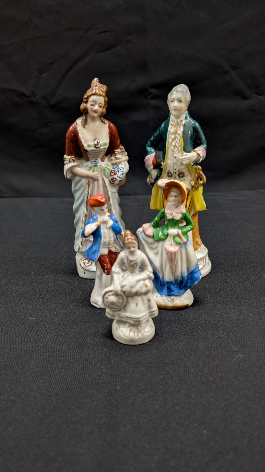 MCM Vintage Colonial Dressed Men and Women Figures Handpainted Made in Japan