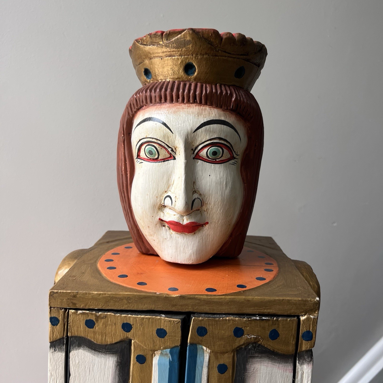 Rare Pair Folk Art King Queen Cabinet Figures Hand Painted Wood 41″ 39.5″