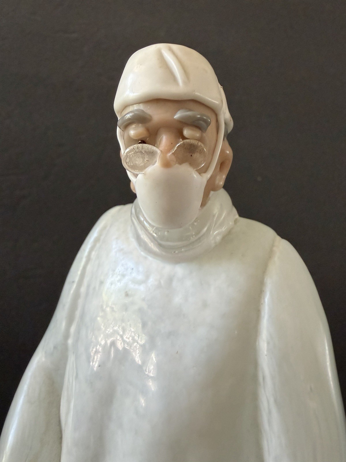 Handmade American Cut Crystal Corp Doctor Surgeon Statue Made In Czech 8.5”