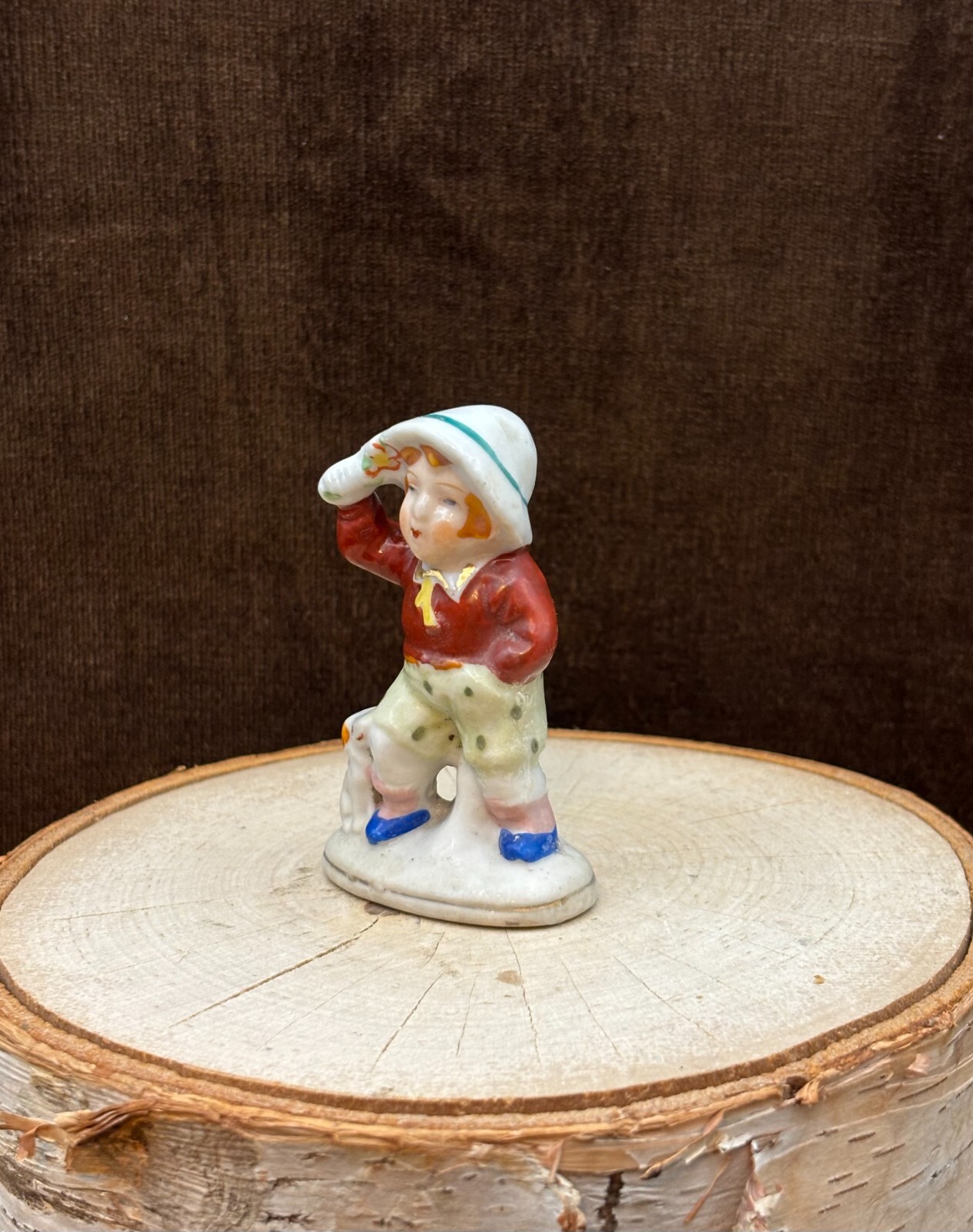 LITTLE BOY w/a Hat & His Puppy 2 3/4″ TALL Porcelain Made In OCCUPIED JAPAN EUC