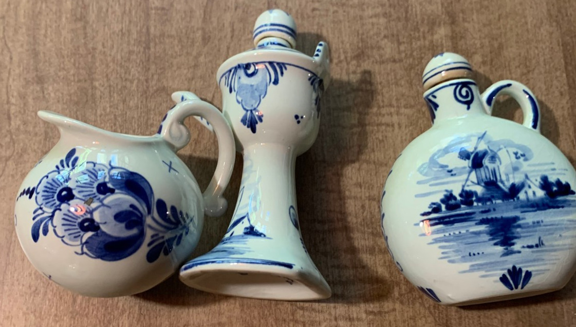 Lot Of Vintage P Hoppe Delft Holland Ceramic Figurines Hand Painted