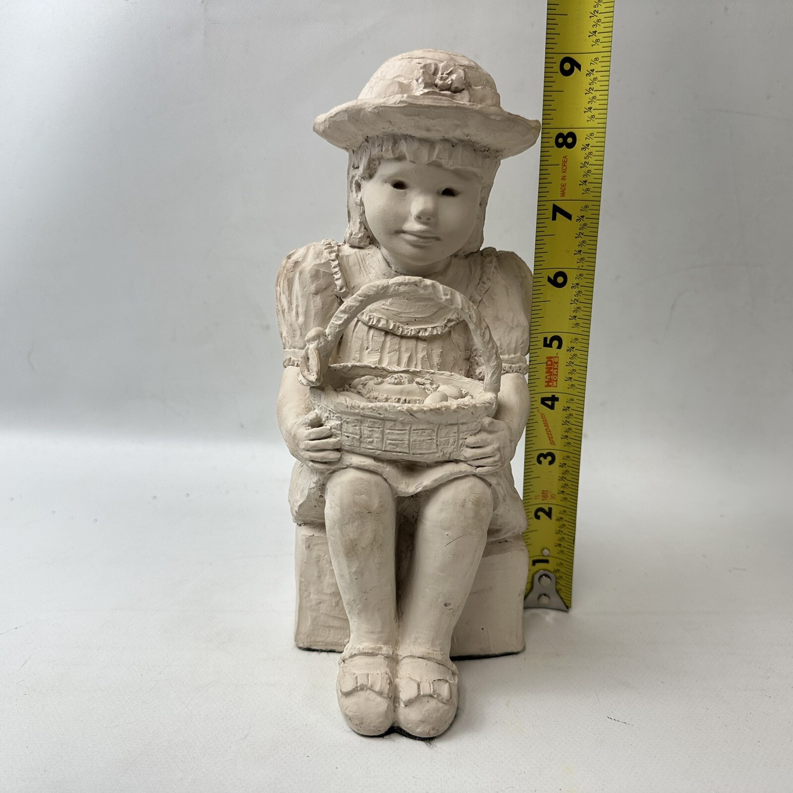 Austin Prod Sculpture Bright Eyes 1989 Little Girl With Easter Basket Rare Heavy