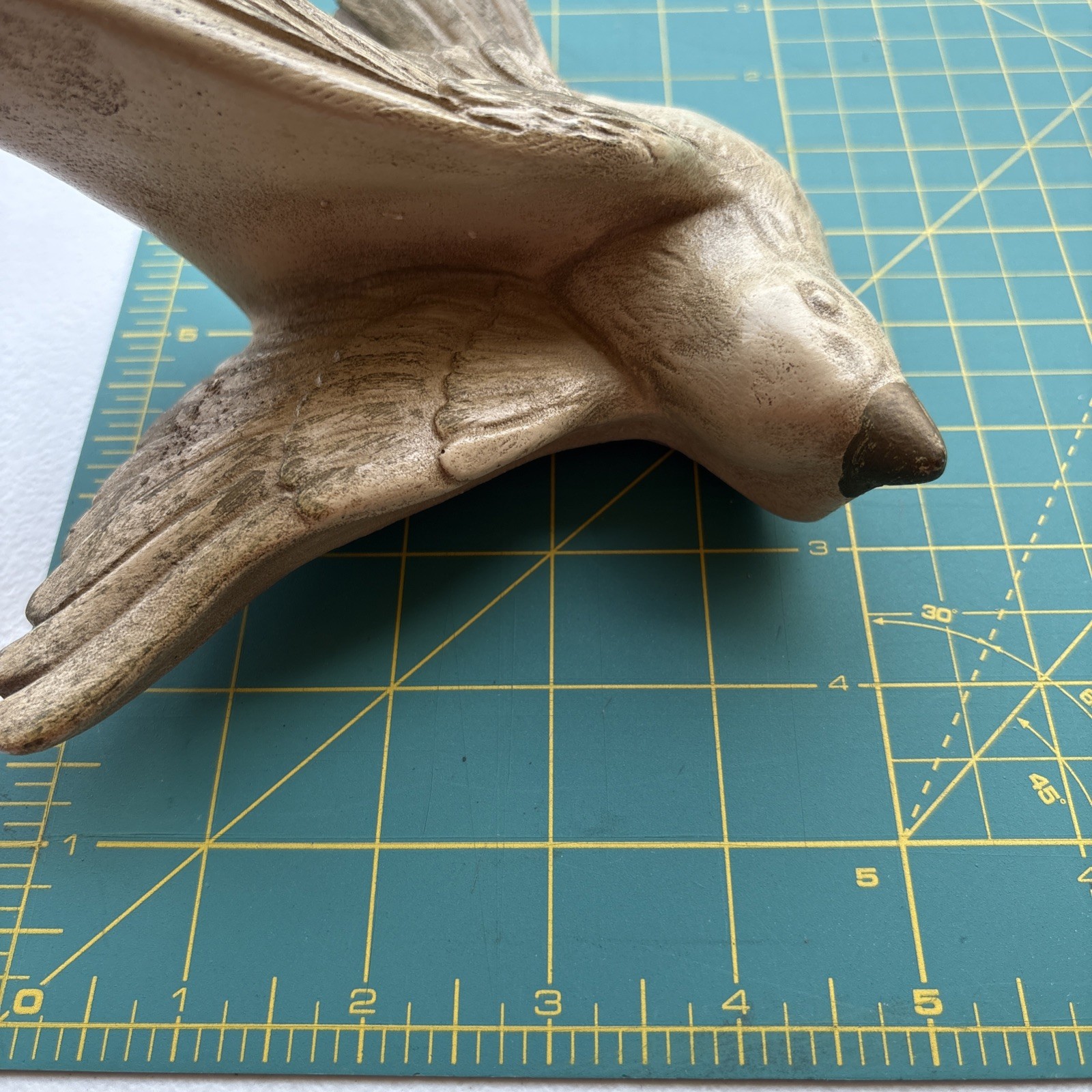 Chalkware Wall Hanging Bird In Flight 3D 7″ Universal Statuary Corp Chicago Vtg
