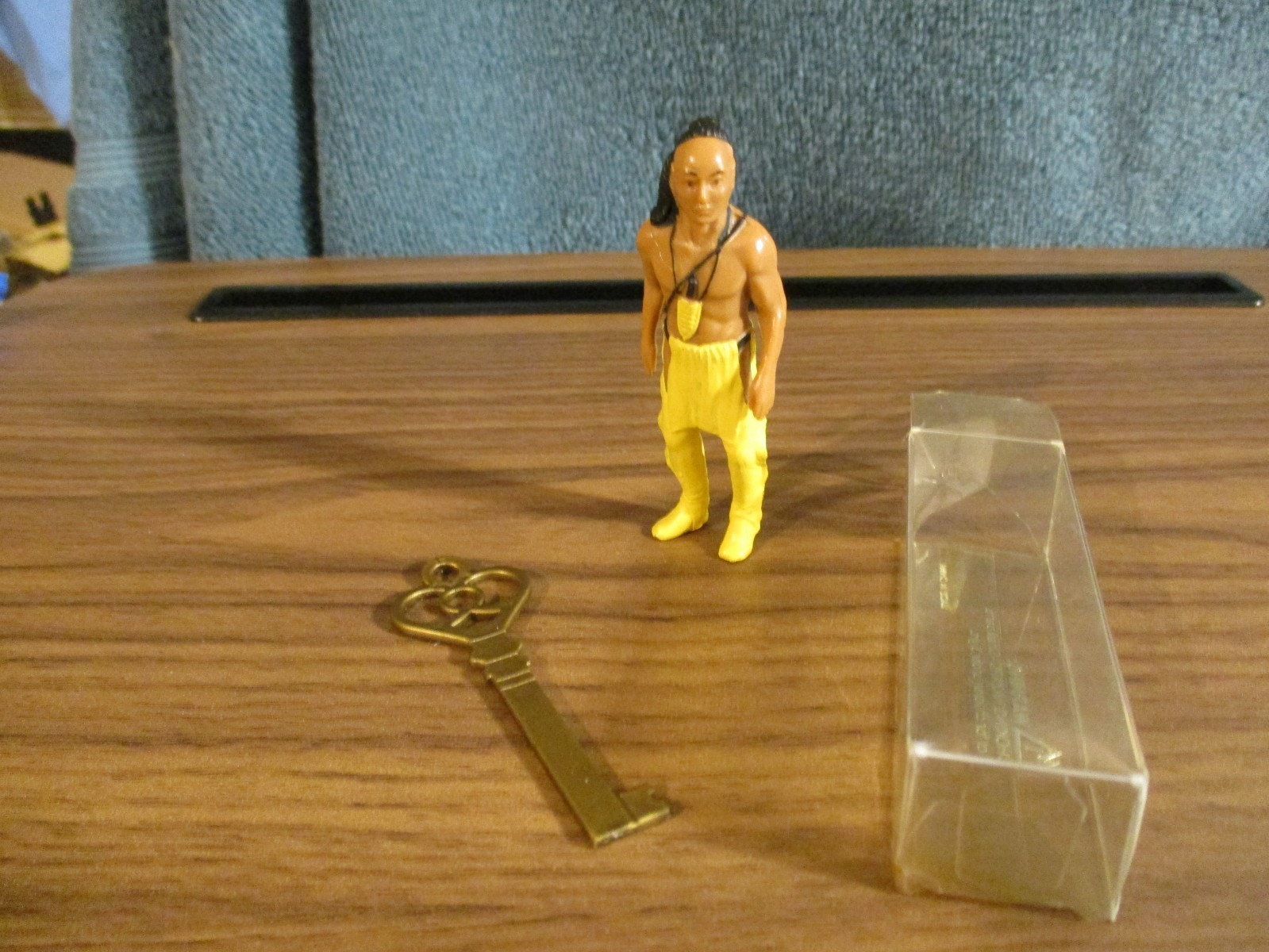 Little Bear Figure & Key From The Indian In The Cupboard With Box 1995