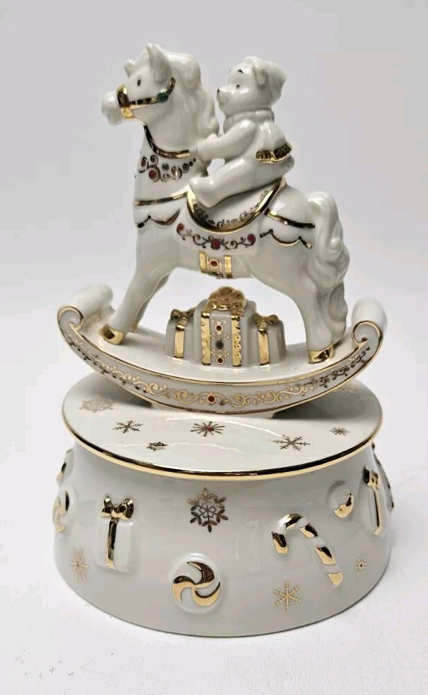 Lenox China Jewels Musicals Winter Wonderland Rotating Music Box
