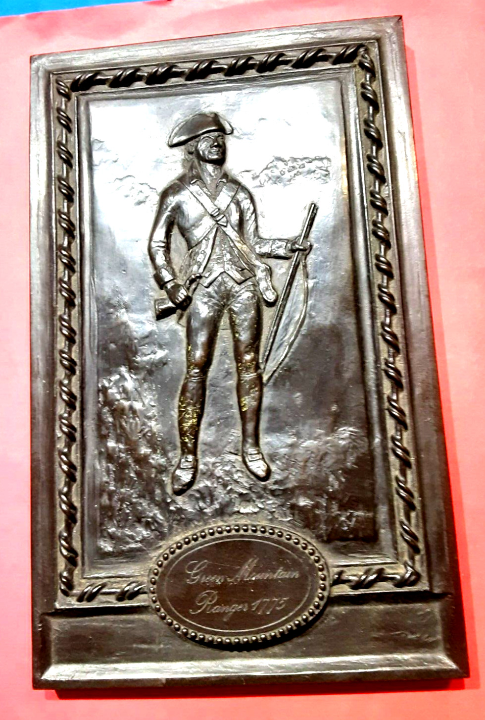 (pgasteelers1) Green Mountain Ranger 1775 Medal Plaque 9×5 1/2″ 1 lb 15 oz.🌠 2