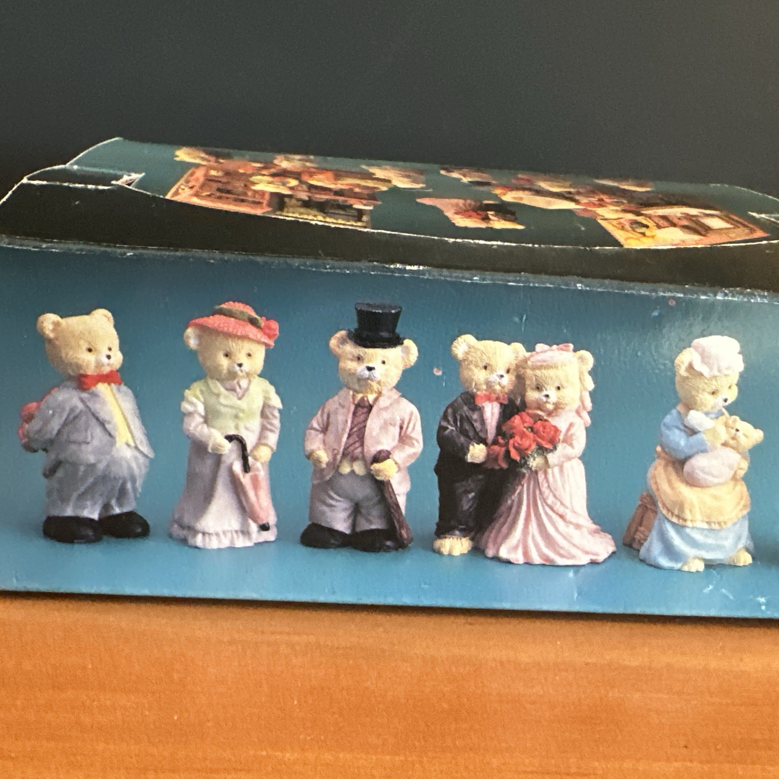Teddy Bear 🧸 Family Figurines Complete Set Of 12
