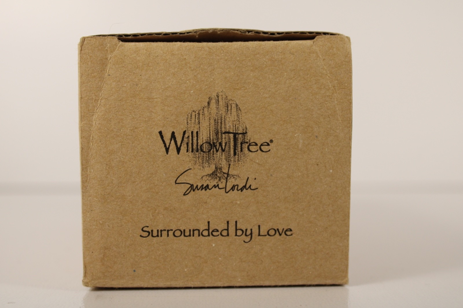 Willow Tree Surrounded By Love Angel Demdaco 2009 Susan Lordi With Original Box