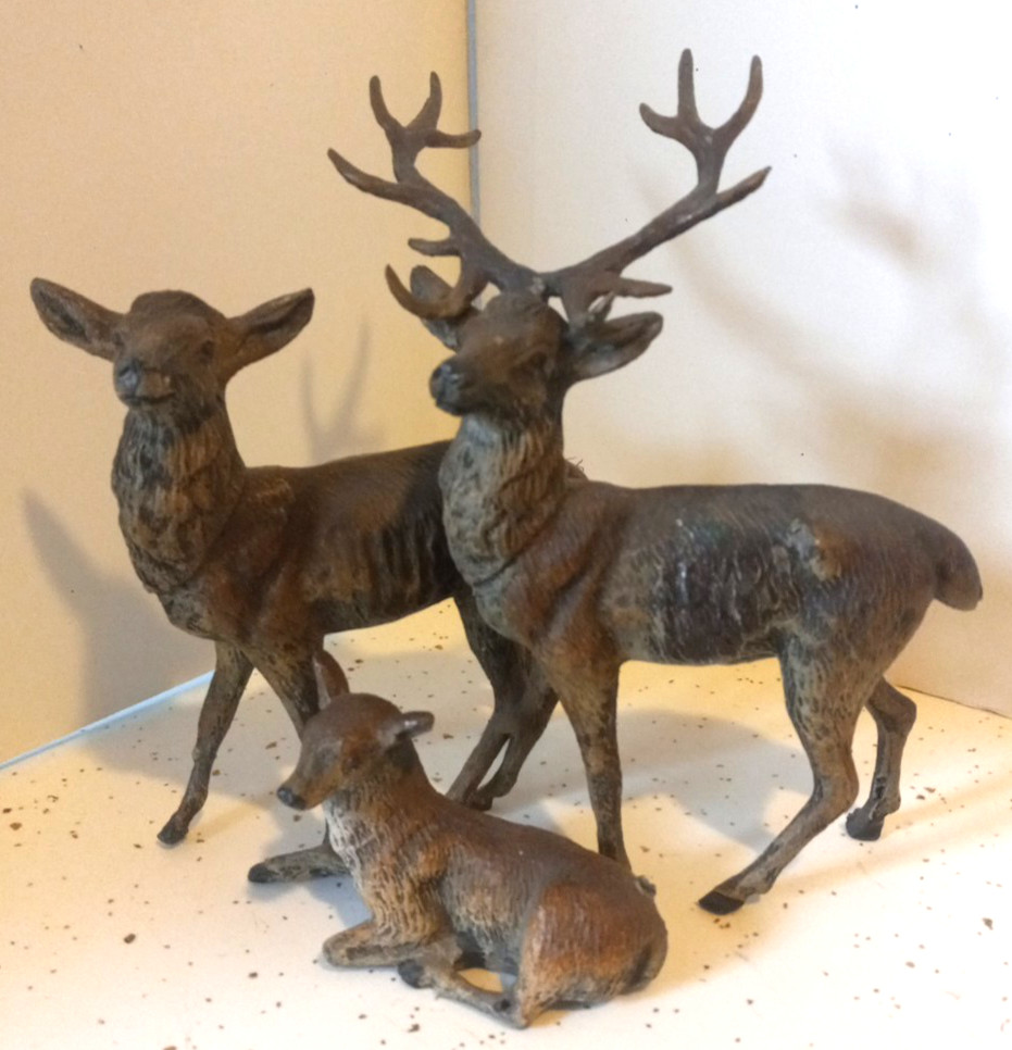 Vintage 1-pc All-attached Buck Doe Fawn Deer Set Metal Cast Figurines EUC Rare