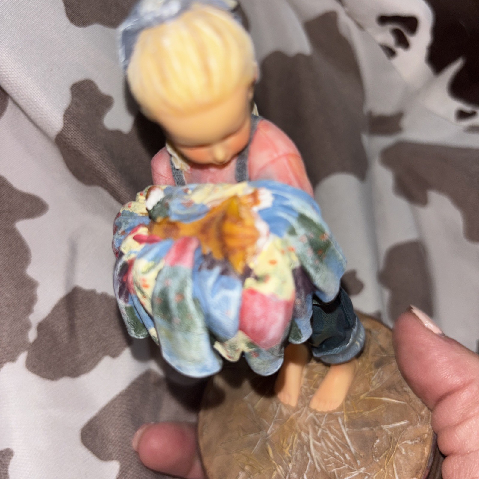 Mama Says…. “Finders Keepers” Demdaco Girl w/ Kitten 2003