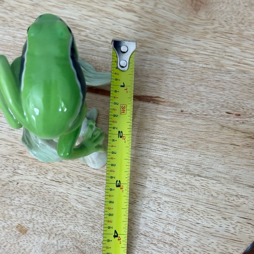 Goebel Tree Frog Figurine 35017 West Germany Green Porcelain Vintage Art Pottery