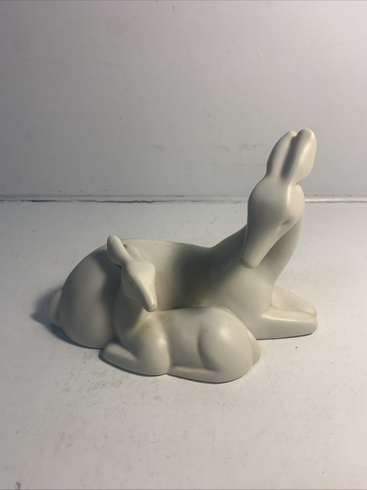 Vintage 1984 Gallery Originals White Deer And Fawn Porcelain Figurine 6″