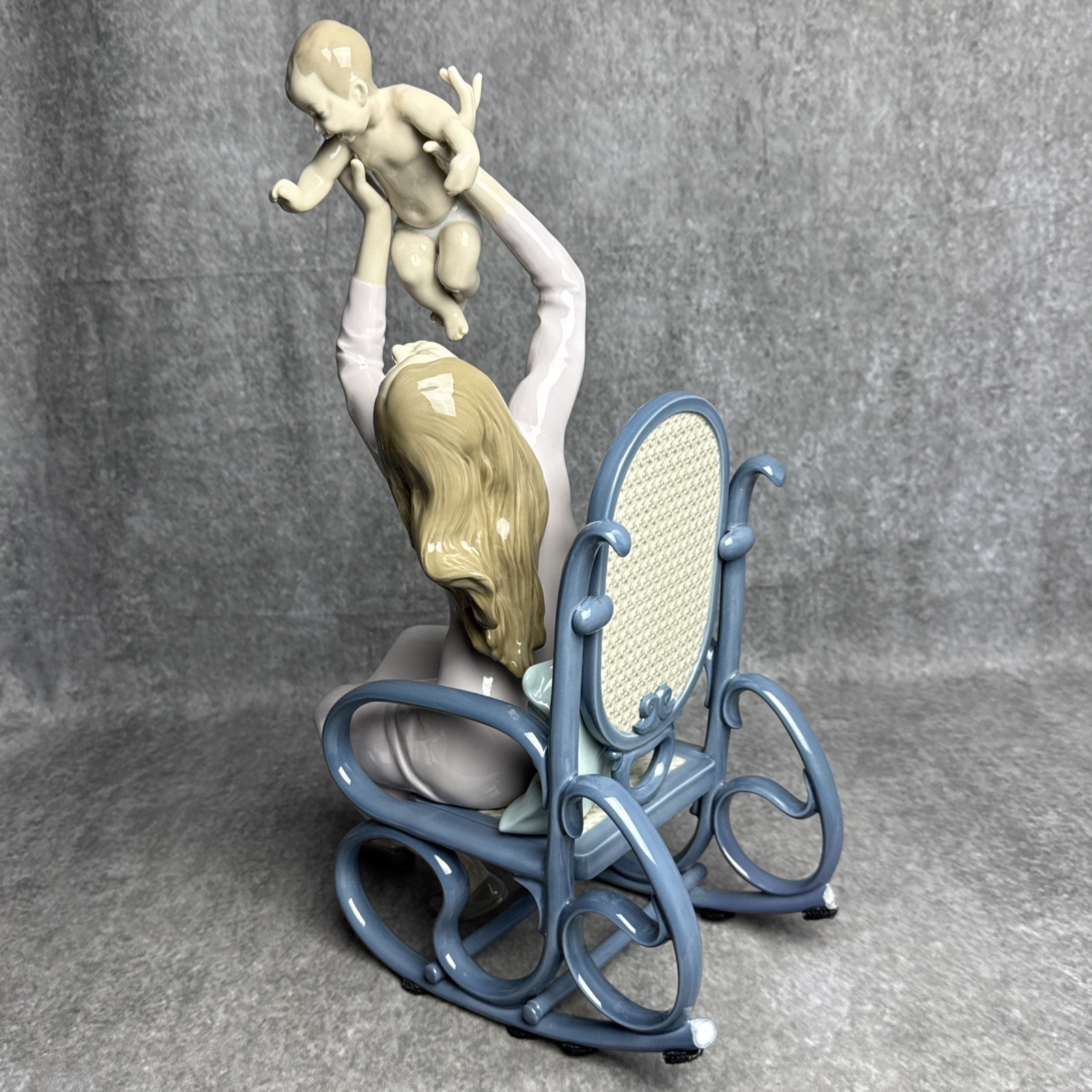 Lladro Maternal Joy Retired 5864 Fulgencio Garcia Damaged