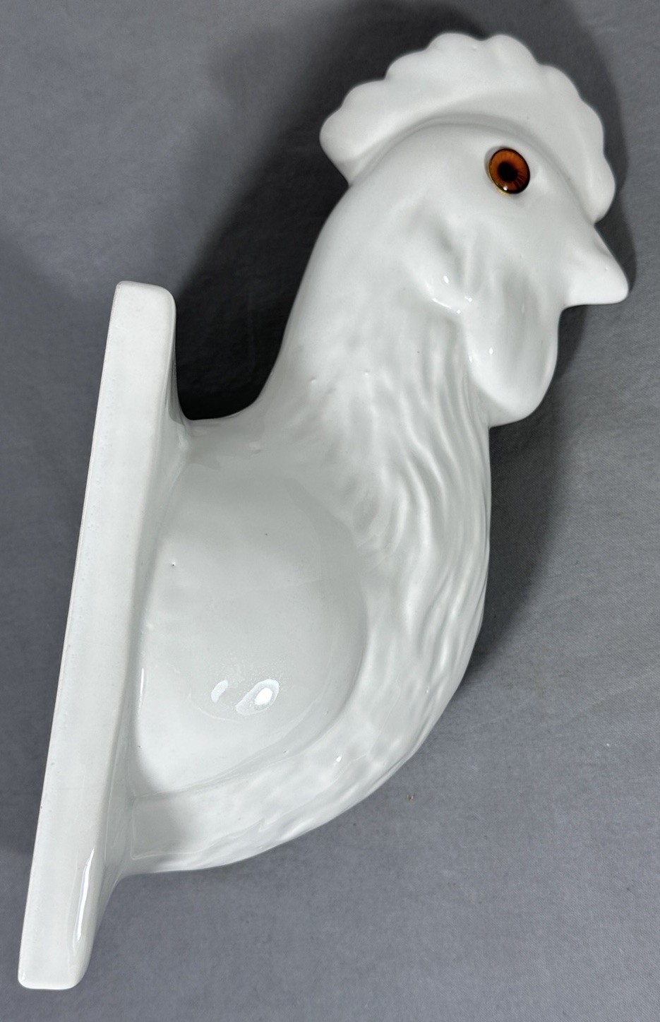French Country Chicken Rooster Apron Holder White Ceramic Wall Mount