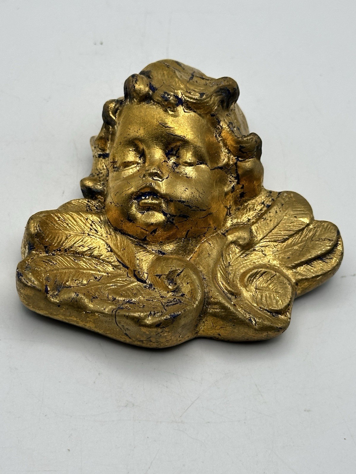 Cherub Putti Wall Hanger Molded Plaster And Painted Gold