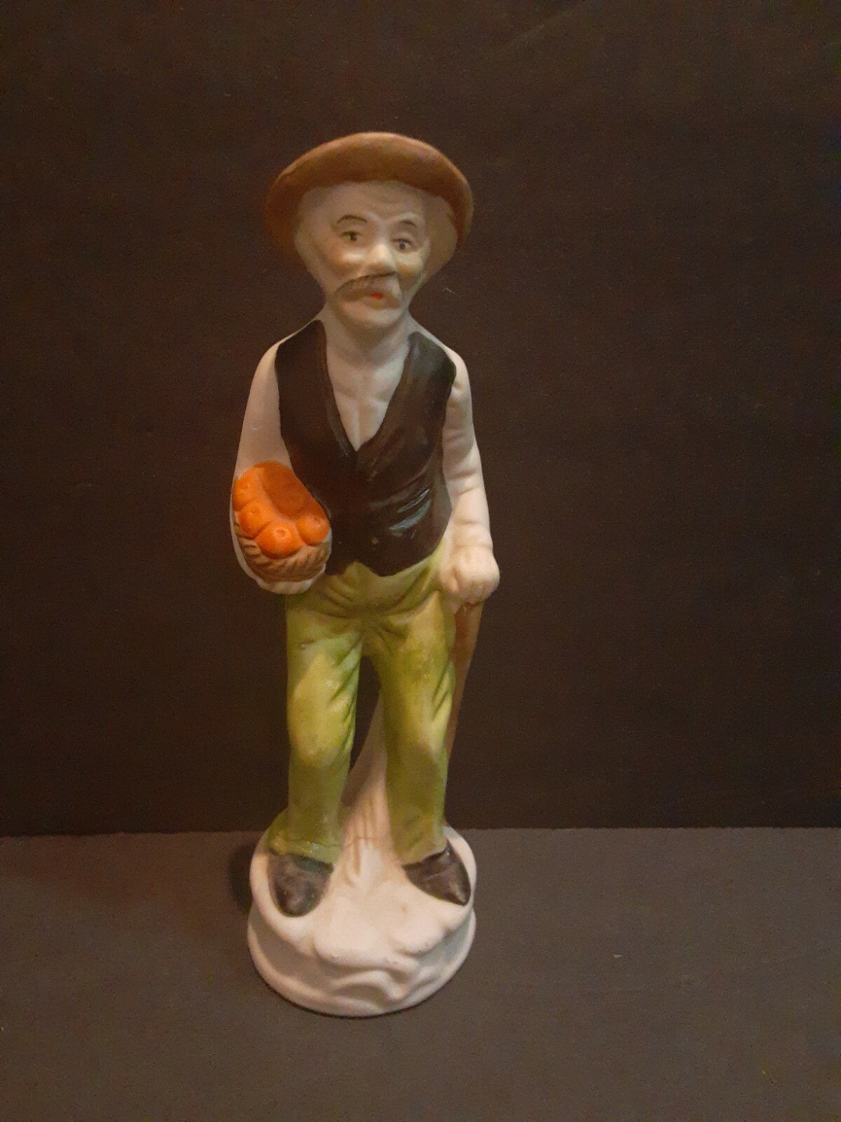 CERAMIC PORCELAIN OLD MAN W/ CANE & FRUIT BASKET FIGURINE STATUE APPROX. 6 1/2