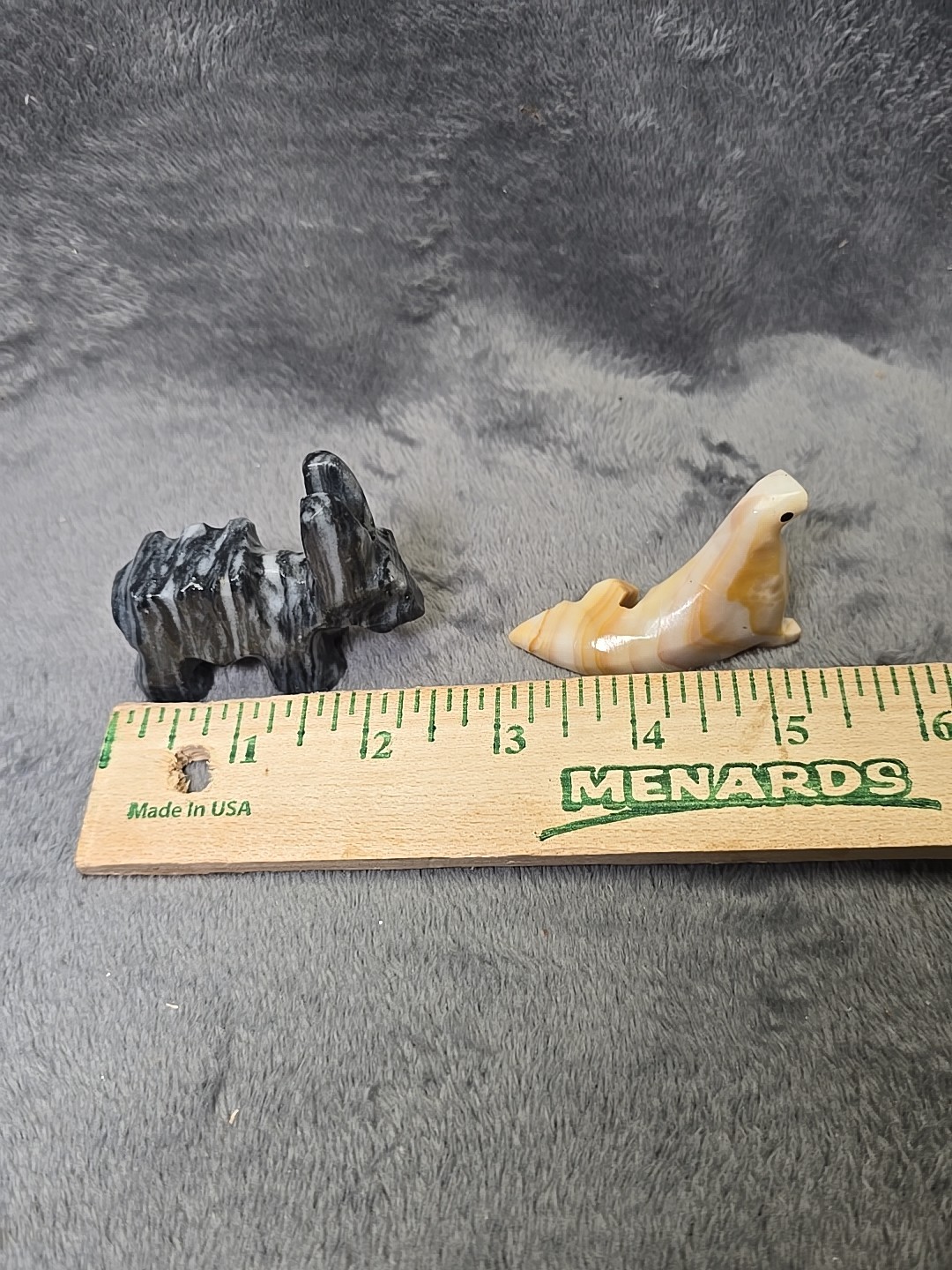 Onyx Marble Hand Carved Gray White Zebra Beige White Seal Miniature Figures